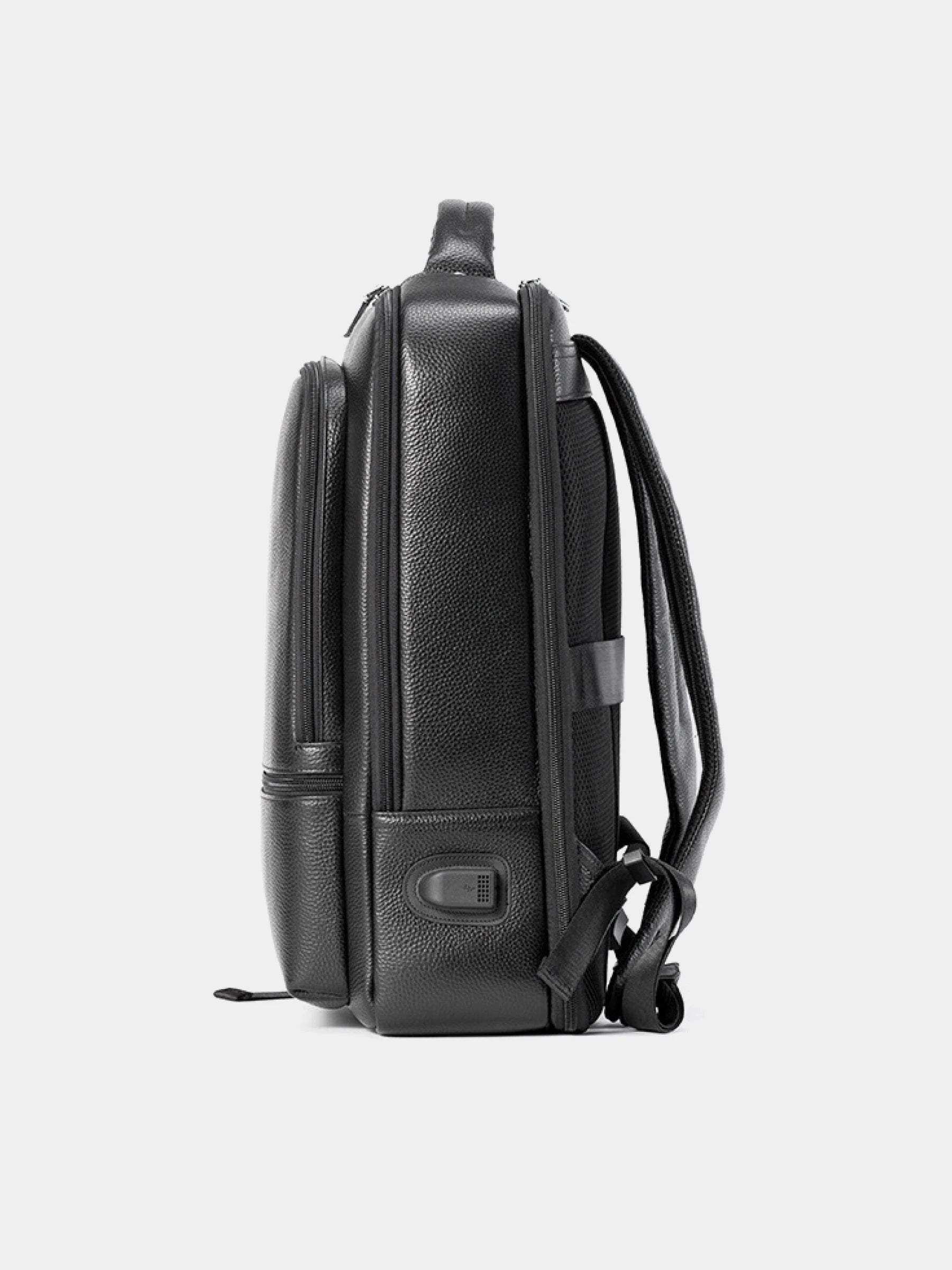 Leather Executive Backpack T06