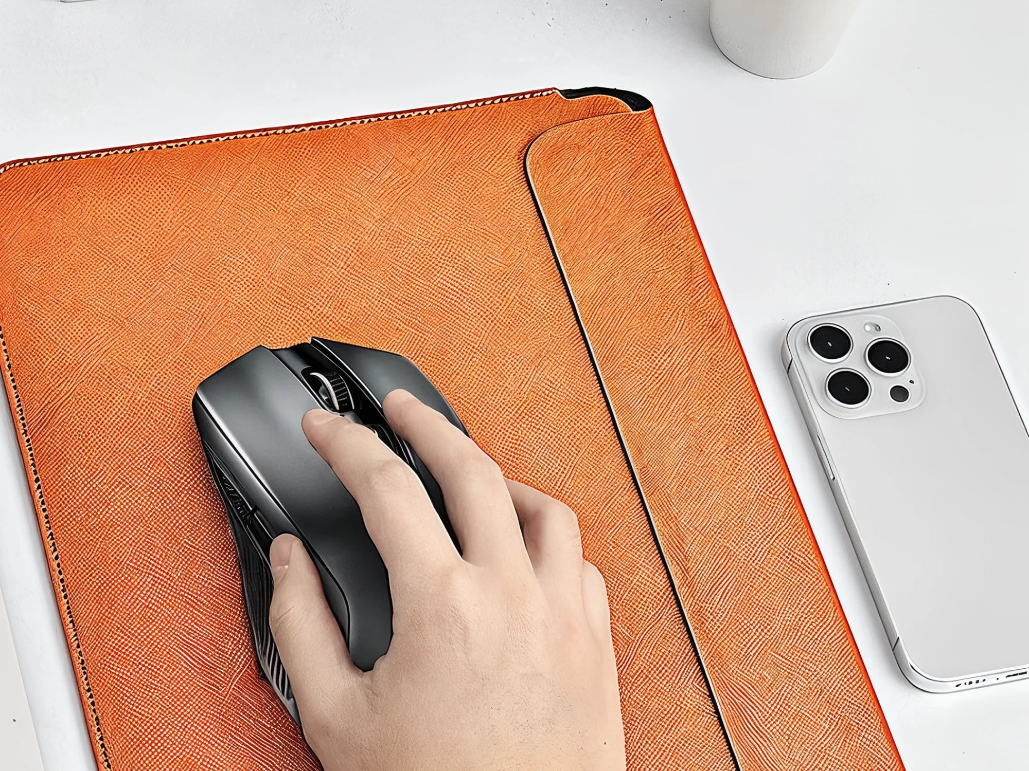Tech Folio F02